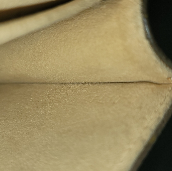 ❣️SALE Louis Vuitton Twin GM - Picture 11 of 16